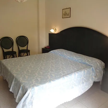 ホテル Continental リド・ディ・イエゾロ