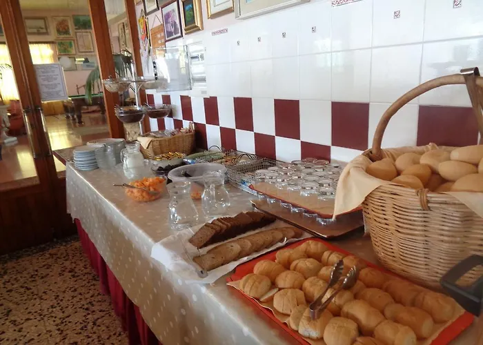 Continental Отель